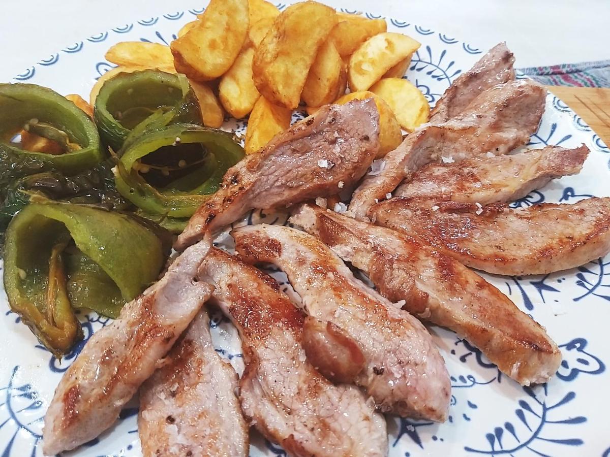 Pension La Fuente Abrucena 外观 照片
